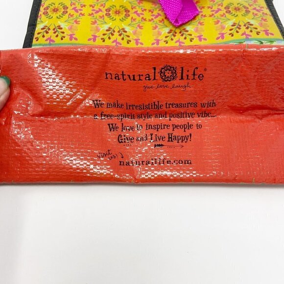 NATURAL LIFE | Colorful Stripes and Florals Insulated Lunch Bag - Picture 8 of 10